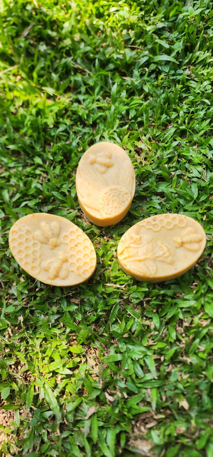 Kojic Turmeric Licorice Soap (The Brightening Bar)