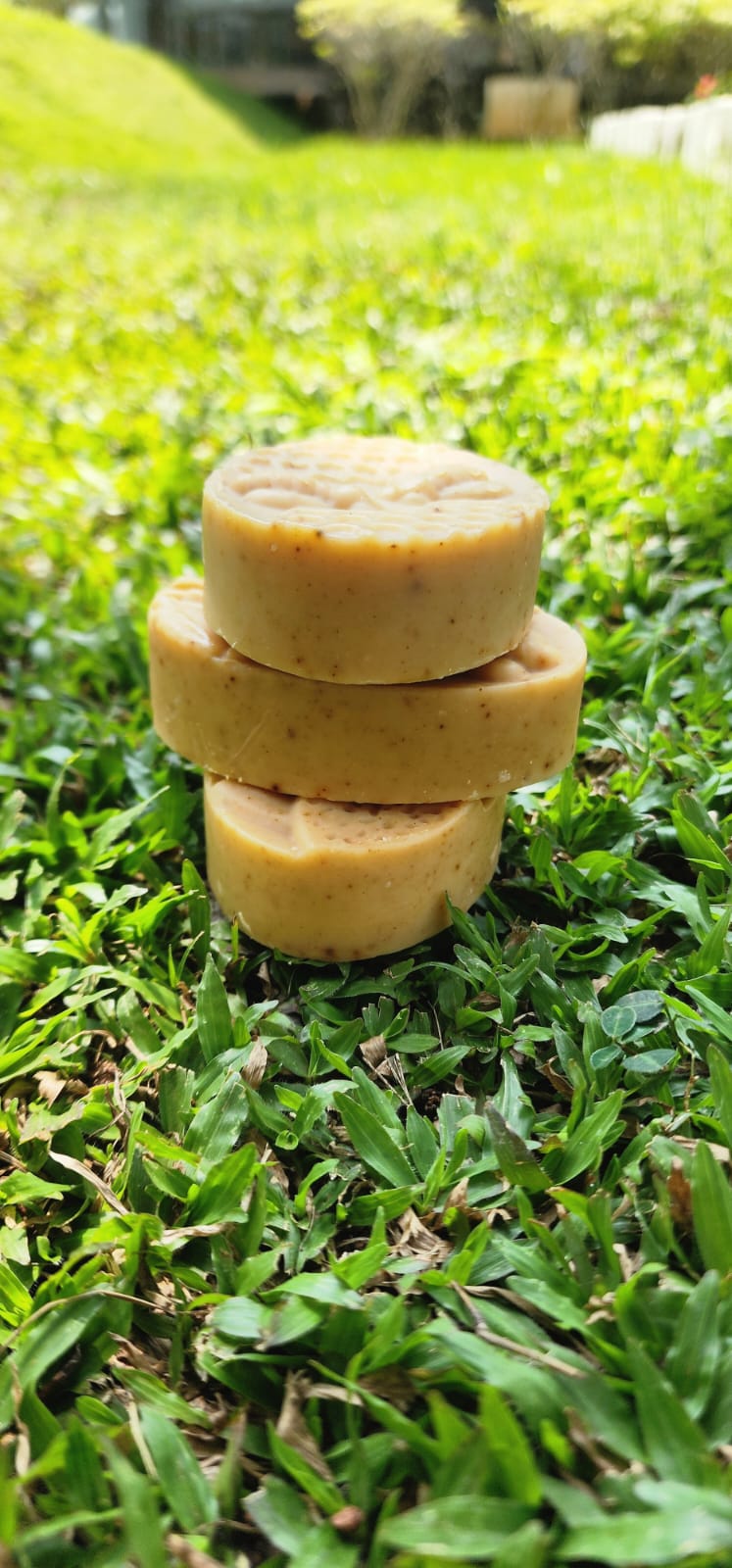 Kojic Turmeric Licorice Soap (The Brightening Bar)